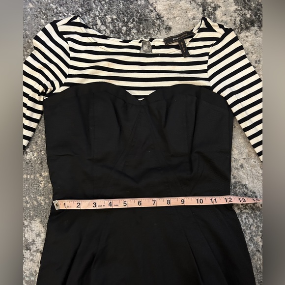 BCBG MAXAZRIA Black White Striped Dress Size 0 - Picture 5 of 12
